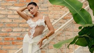 Jade Picon aposta em look de alto luxo e brilha no Prêmio Glamour de Beleza