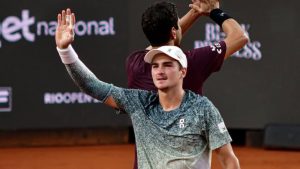 João Fonseca é eliminado do Indian Wells mas recebe elogios por boa atuação na partida