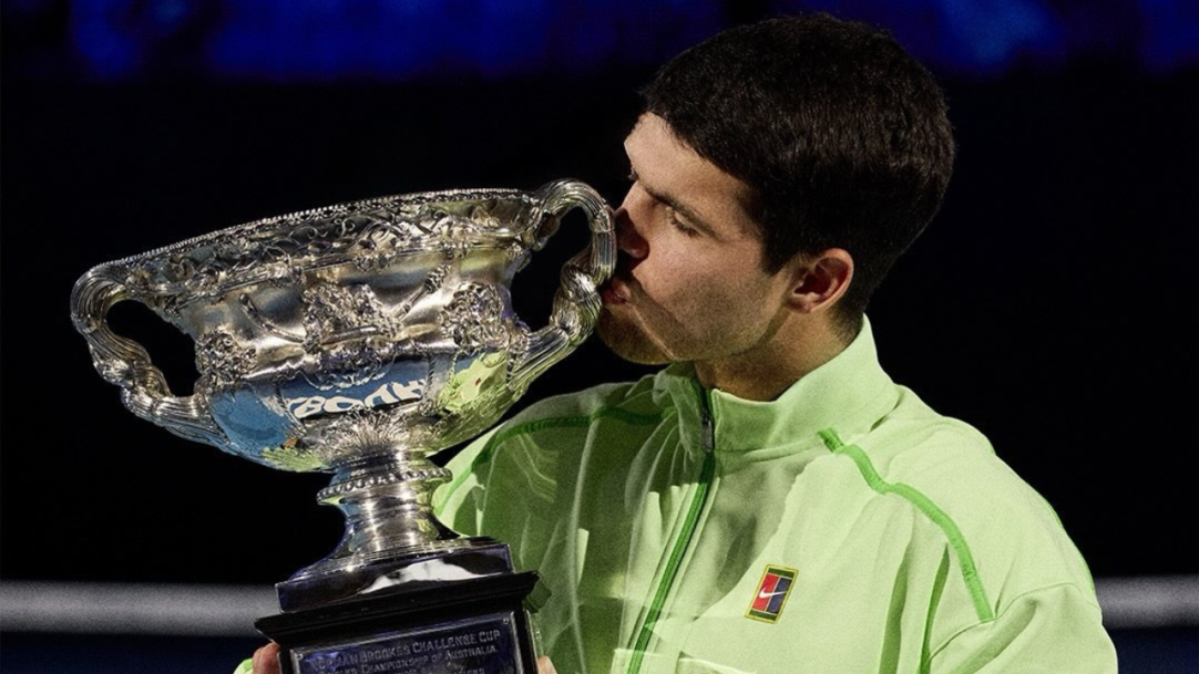 Carlos Alcaraz fatura mais de R$ 15 milhões com título do Australian Open