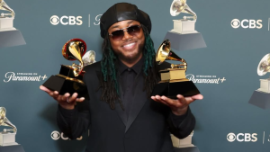 Grammy 2026: Leon Thomas vence catgeoria de Melhor Álbum de R&B