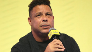 Ronaldo esclarece pausa em investimentos no futebol