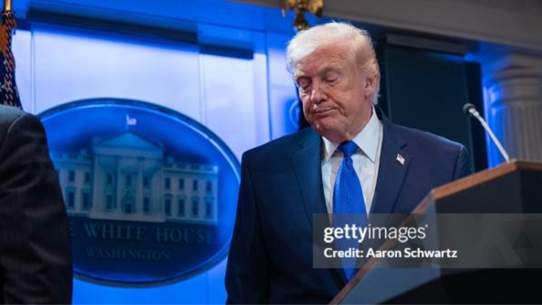 Trump eleva tarifa global de importação para 15% após decisão da Suprema Corte