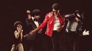 Michael Jackson volta aos holofotes em trailer inédito de cinebiografia
