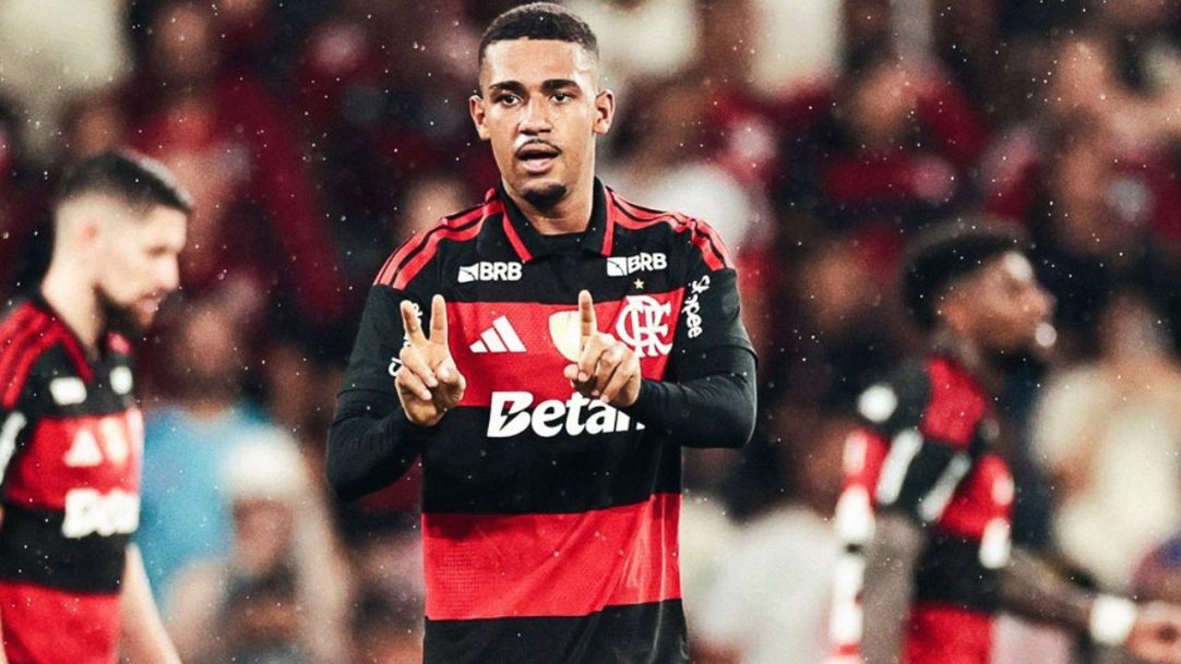 Flamengo vence o Remo no Maracanã e entra no G-4 do Brasileirão
