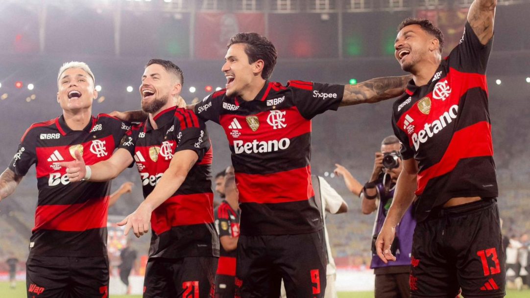 Flamengo projeta prioridades para a janela de transferências do meio do ano