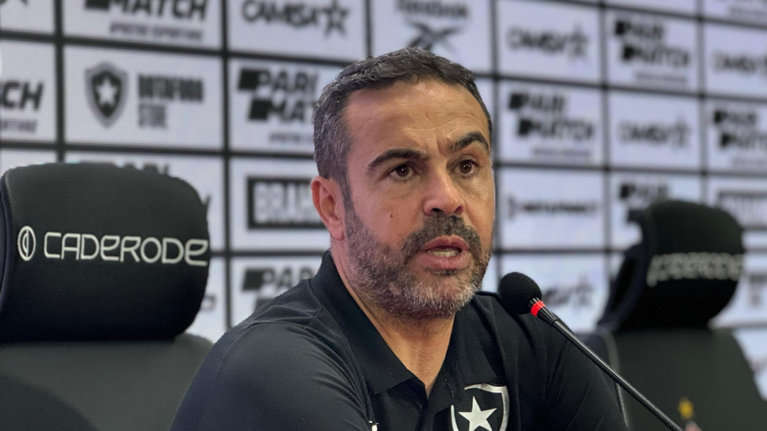 Cruzeiro avança na chegada de Artur Jorge