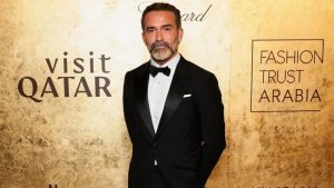 Daniel Roseberry desvenda o mistério da “Esfinge” na nova coleção da Schiaparelli