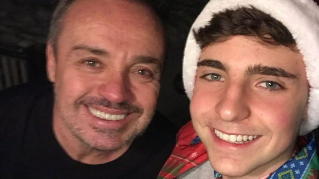 Filho de Gugu Liberato emociona ao relembrar legado do apresentador em data especial