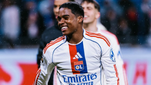 Endrick encontra mais espaço em campo após ser transferido para o Lyon