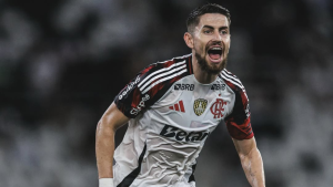 Jorginho se pronuncia novamente sobre polêmica com Chappell Roan