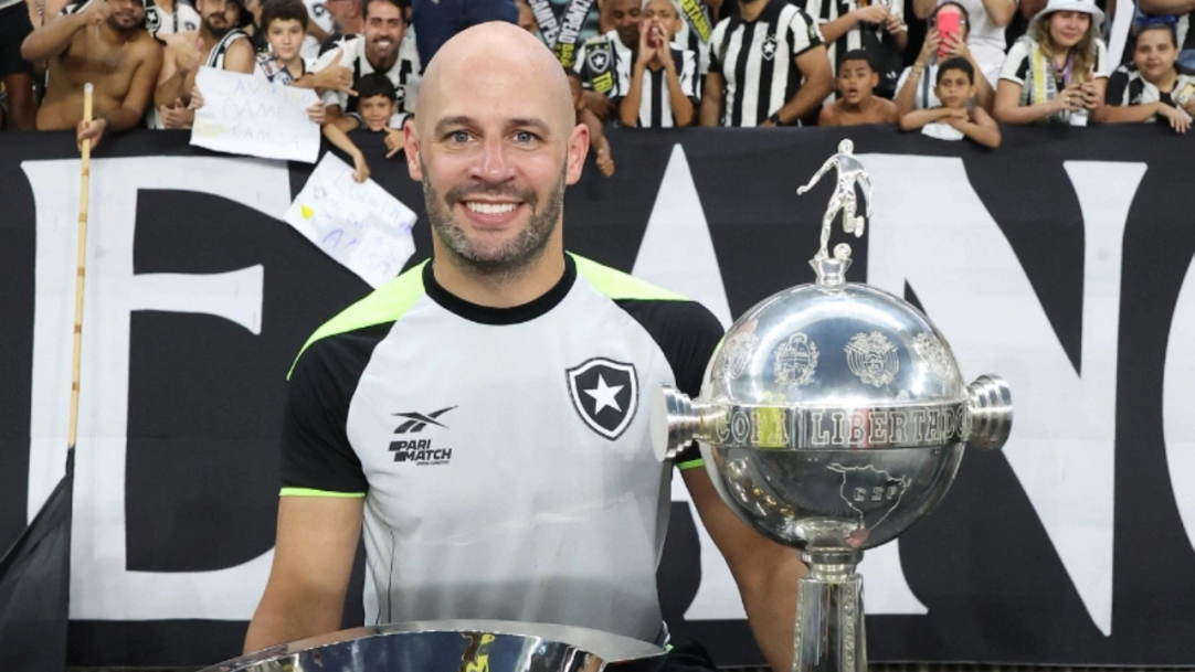 Botafogo anuncia Franclim Carvalho como seu novo treinador