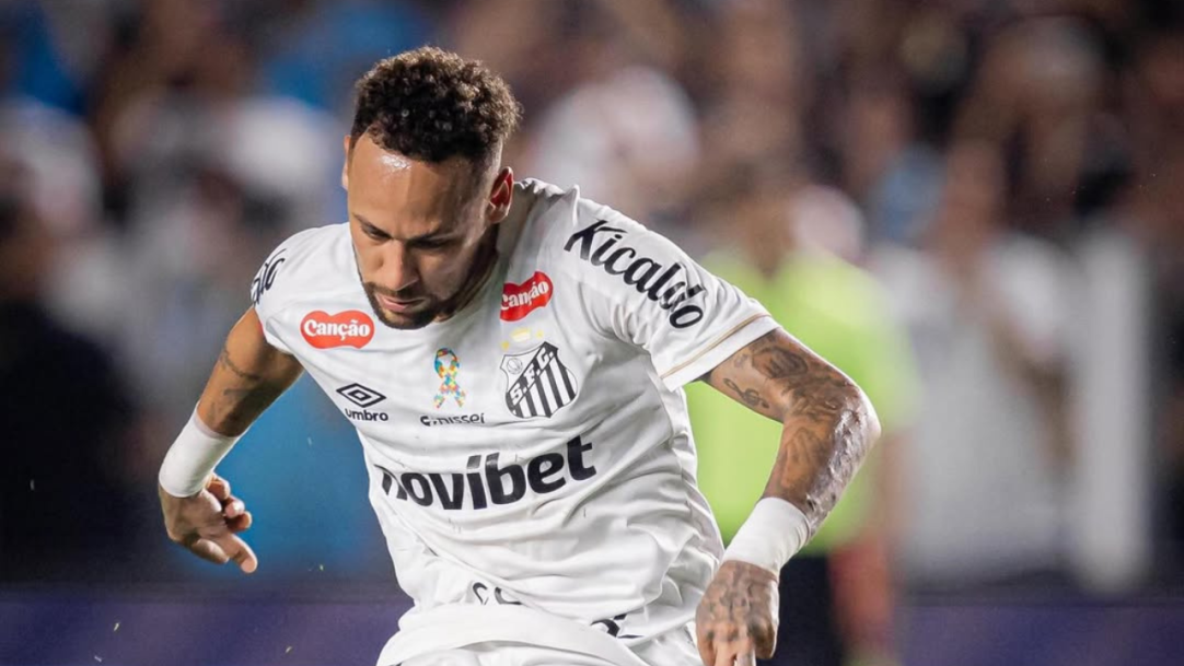 Neymar pode desfalcar Santos em clássico contra o Palmeiras