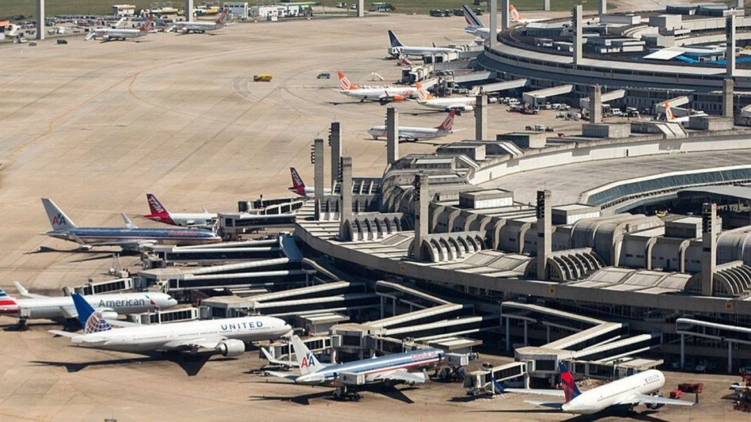 Passagem de avião pode ficar mais cara a partir de abril