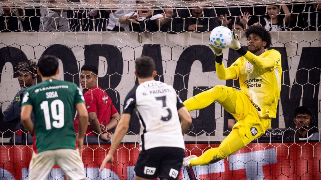STJD abre denúncias contra Palmeiras e Corinthians