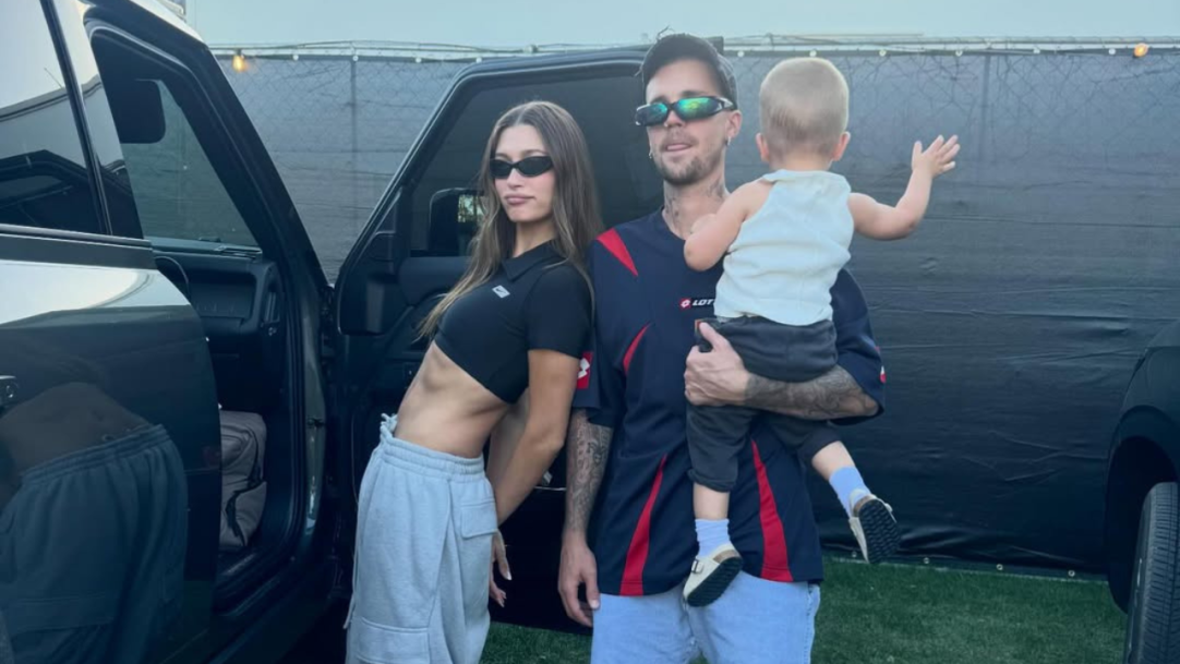 Hailey Bieber celebra fim de semana no Coachella e exibe momentos inéditos com o filho