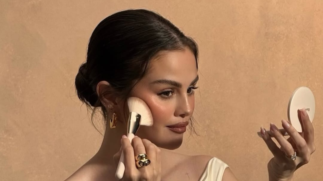 Rare Beauty lança novos bronzers e expande linha com foco em autocuidado