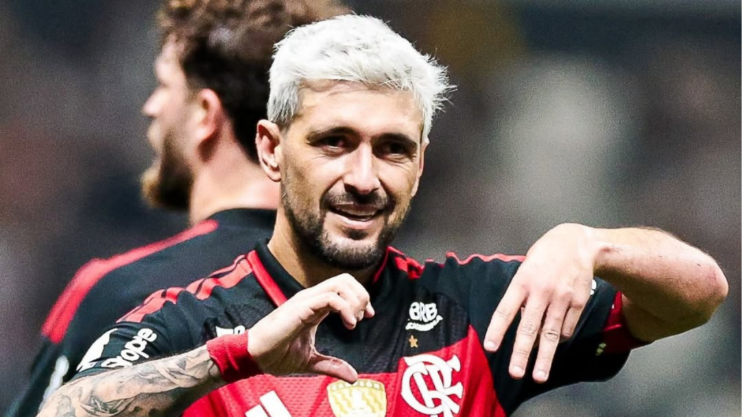 Arrascaeta deve operar clavícula e vira dúvida no Flamengo