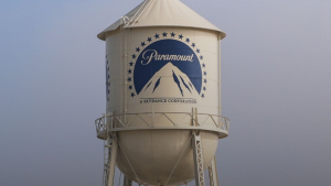 Artistas de Hollywood assinam carta contra fusão entre Warner e Paramount