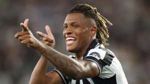 Maior contratação do Botafogo, Danilo pode ser vendido após Copa do Mundo