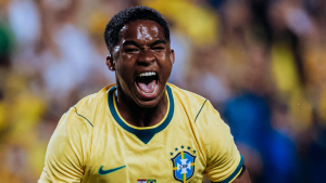 Endrick fala sobre críticas e diz que não quer filho jogador