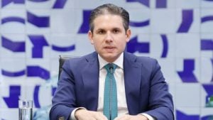 Proposta sobre jornada 6×1 avança e ganha comissão especial na Câmara