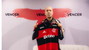 Flamengo conquista vitória nas alturas