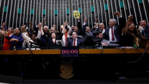 Senado deve votar “taxa das blusinhas” na próxima semana