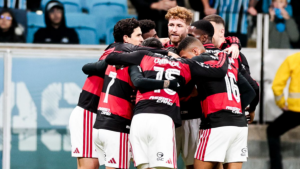 Flamengo avalia treino internacional durante pausa para a Copa