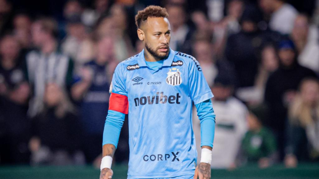 Neymar responde provocações de torcida do Coritiba