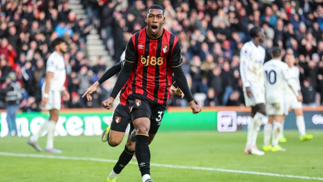 Bournemouth paga bônus a Rayan por convocação