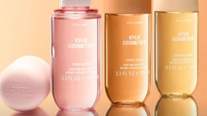 Kylie Cosmetics lança body mists no Brasil e aposta em fragrâncias gourmand