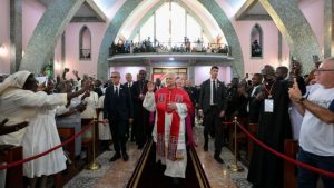 Papa Leão XIV e Rubio tem encontro após tensões entre EUA e Vaticano