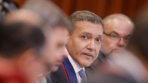 Nunes Marques encabeça André Mendonça em comissão do TSE