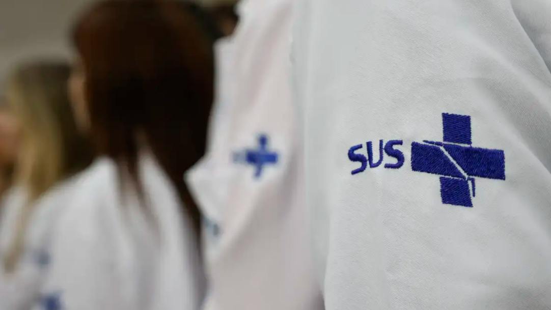 Autoridades mantém investigação dos casos suspeitos de Ebola em SP e RJ