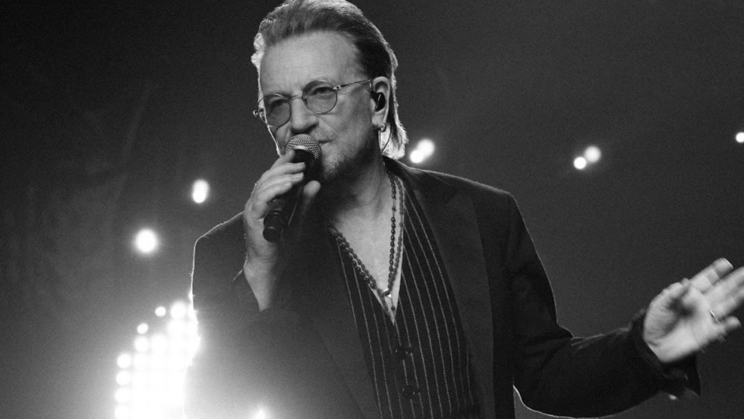 U2 grava clipe de “Streets of Dreams” em rua no México
