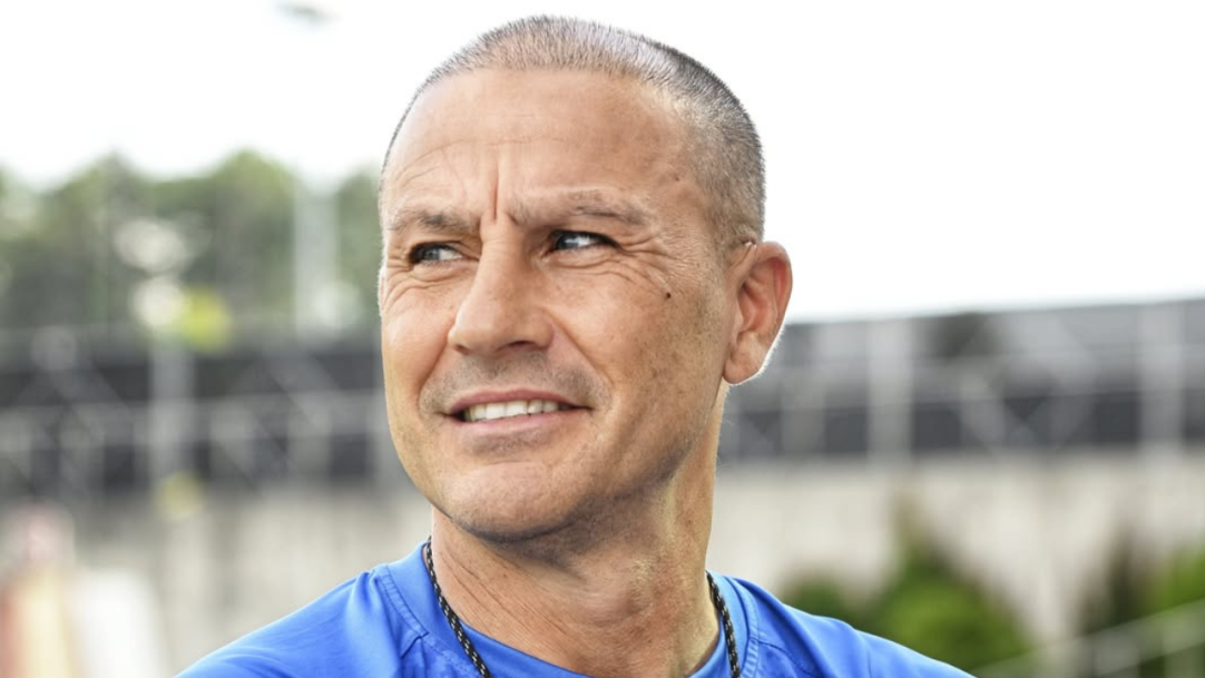 Cannavaro se diz orgulhoso de Uzbequistão apesar de derrota na estreia