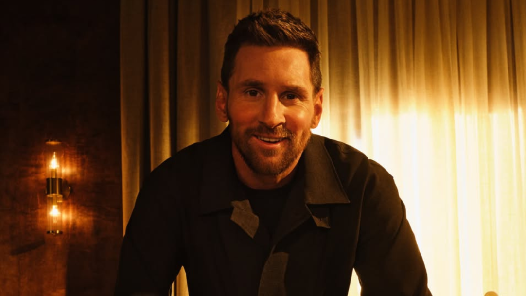 Messi ganha estátua de 26 metros na Argentina durante a Copa