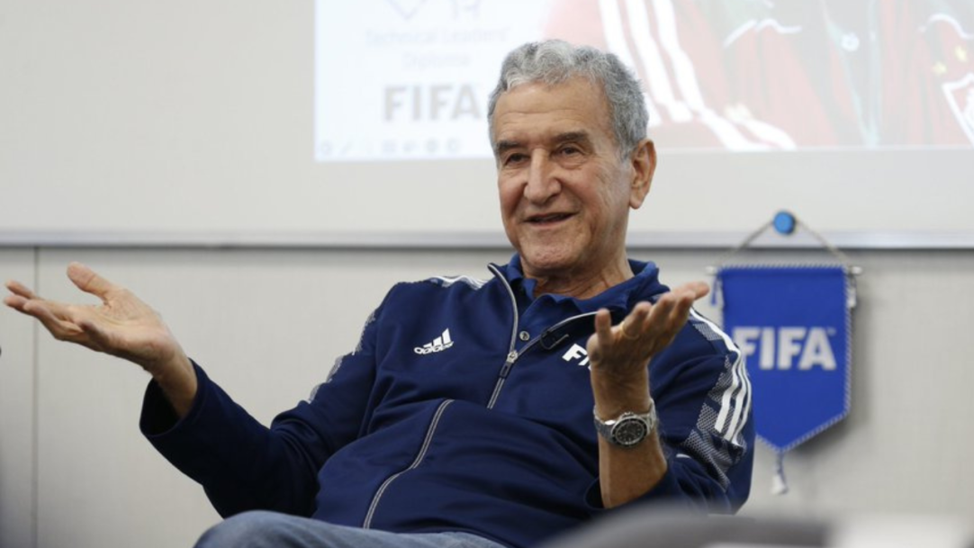 Carlos Alberto Parreira é internado em hospital no Rio