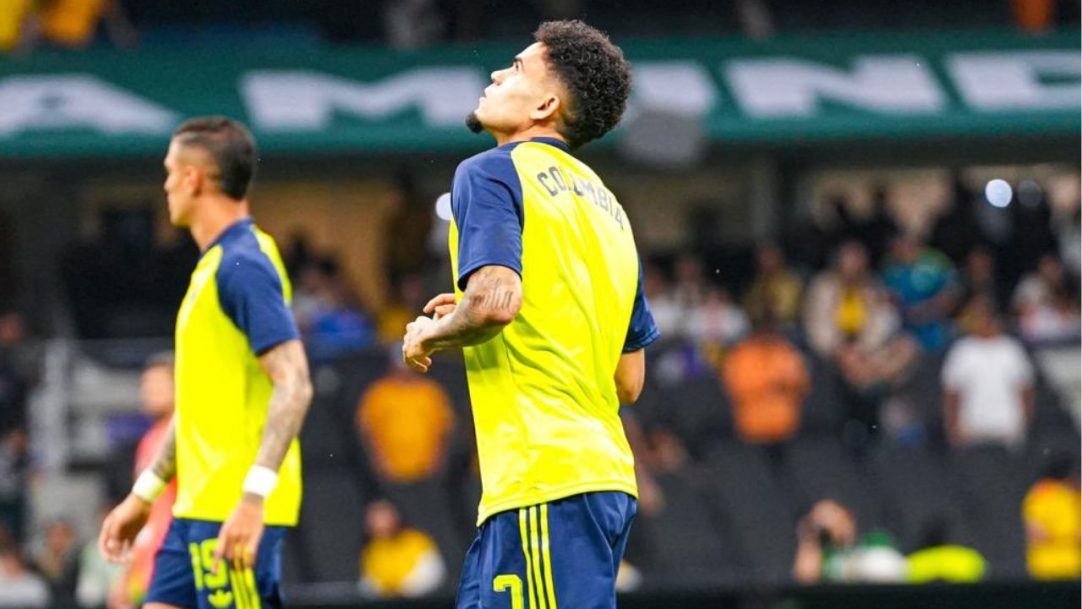 Colômbia vence o Uzbequistão em sua estreia na Copa do Mundo