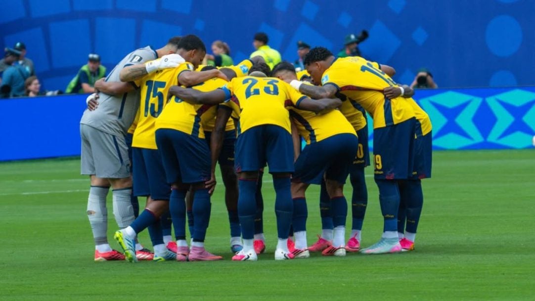 Com gol de Plata, Equador vence a Alemanha de virada e avança ao mata-mata