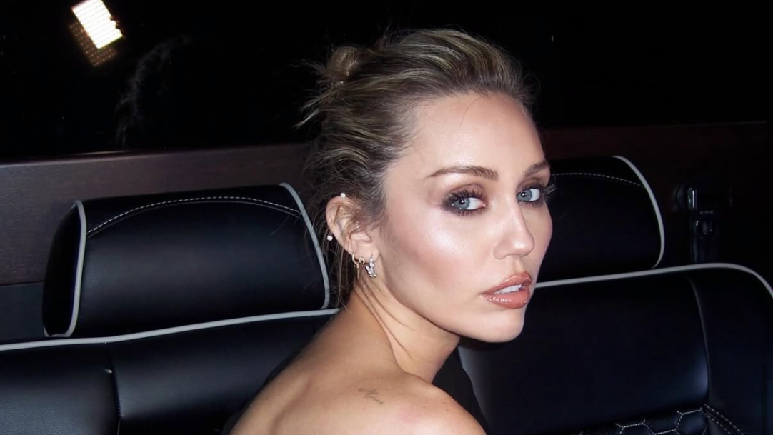 Miley Cyrus divulga previa de colaboração com Barbie