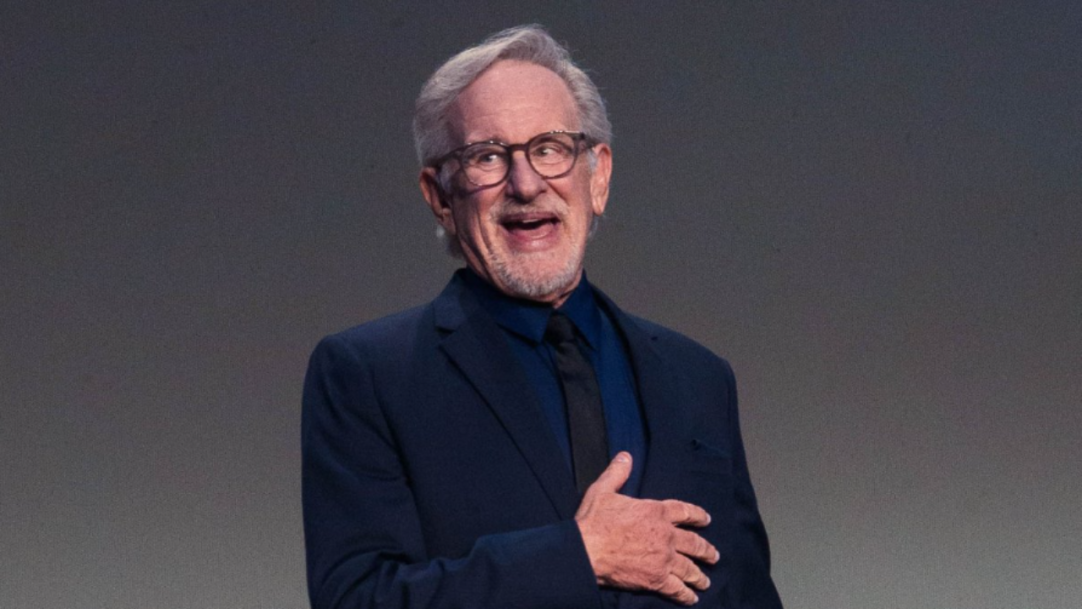 Steven Spielberg elogia os filmes ‘Obsessão’ e ‘Backrooms’: “Acho isso fantástico”