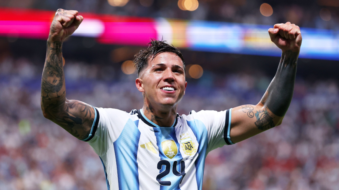 Argentina elimina Egito com virada relâmpago e avança para as quartas da Copa