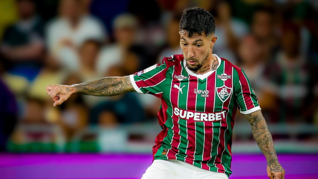 Lucho Acosta, do Fluminense, tem cartão que gera alerta de investigação de manipulação