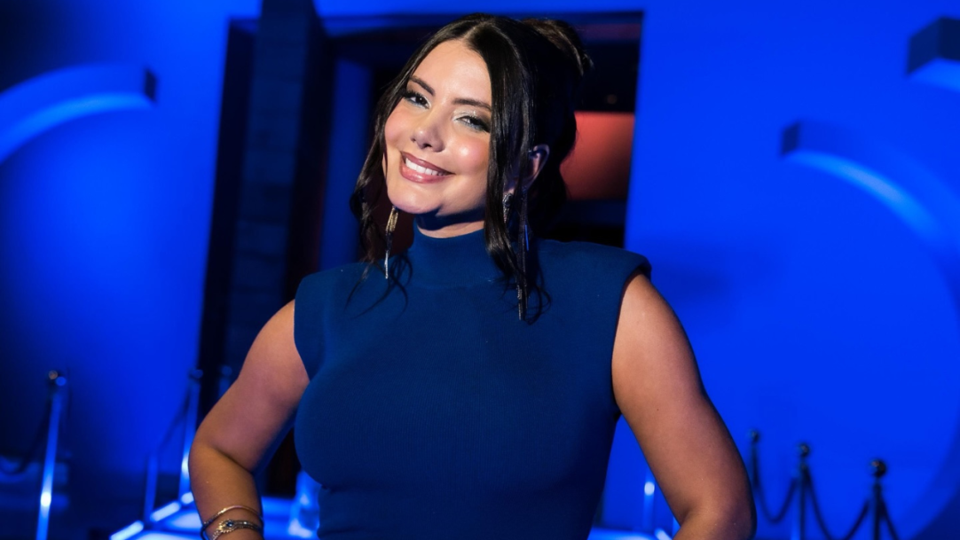 Fernanda Bande bloqueia famoso que enviou vídeo íntimo sem consentimento