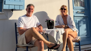 Luciano Huck e Angélica curtem férias na Grécia com Matthew McConaughey e Camila Alves