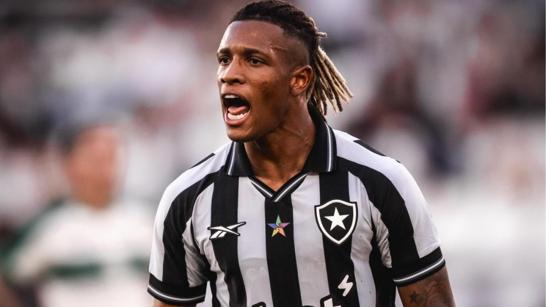 Palmeiras faz proposta milionária por Danilo do Botafogo