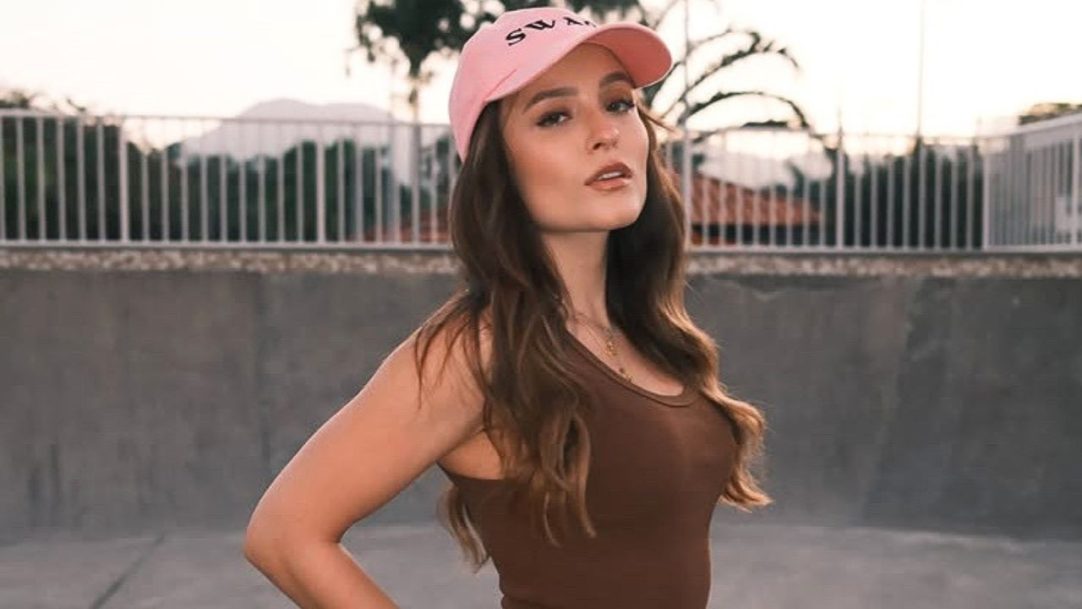 Larissa Manoela deixa elenco da cinebiografia de Carmen Miranda