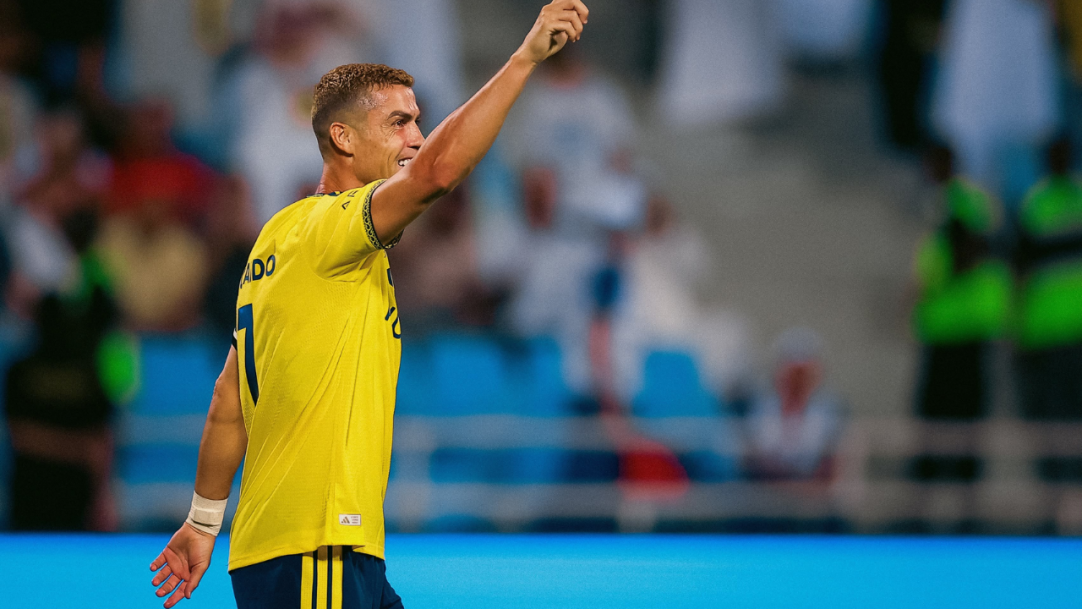 Cristiano Ronaldo marca o gol 977 em reestreia pelo Al-Nassr