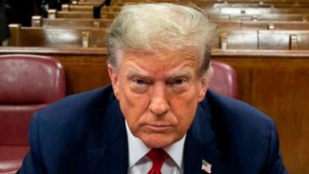 Donald Trump assume que voo secreto foi para sua proteção após Cúpula da OTAN